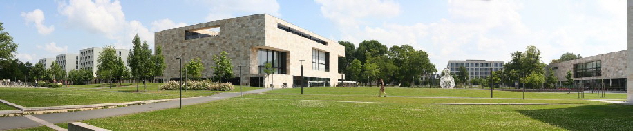 Campus der Universität Frankfurt: Jaume Pensa mit Body of Knowledge