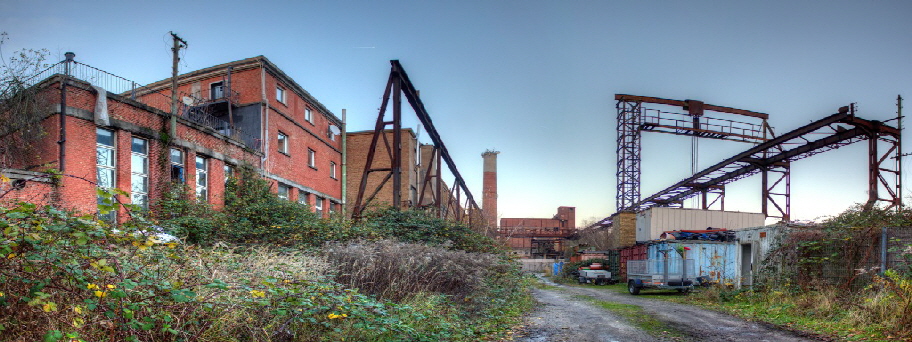 Ex-Cellulose-Fabrik: Uferseite