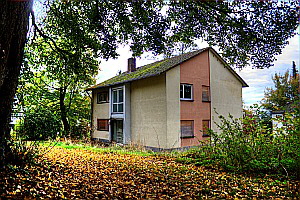Leer stehendes Einfamilienhaus in Knigstein-Falkenstein (Ts.)