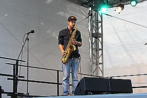 STOFFEL 2015: Saxophonist der Band Three Fall