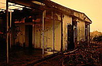 Abandoned Place: Ruine einer ehemaligen Schultafelfabrik